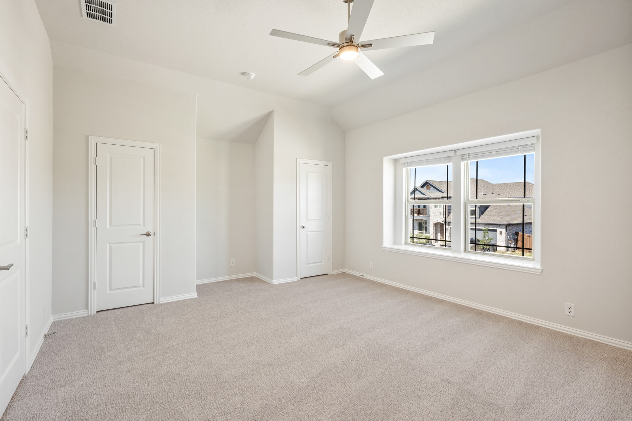 204 Sweetwater Drive Commerce TX 75428
