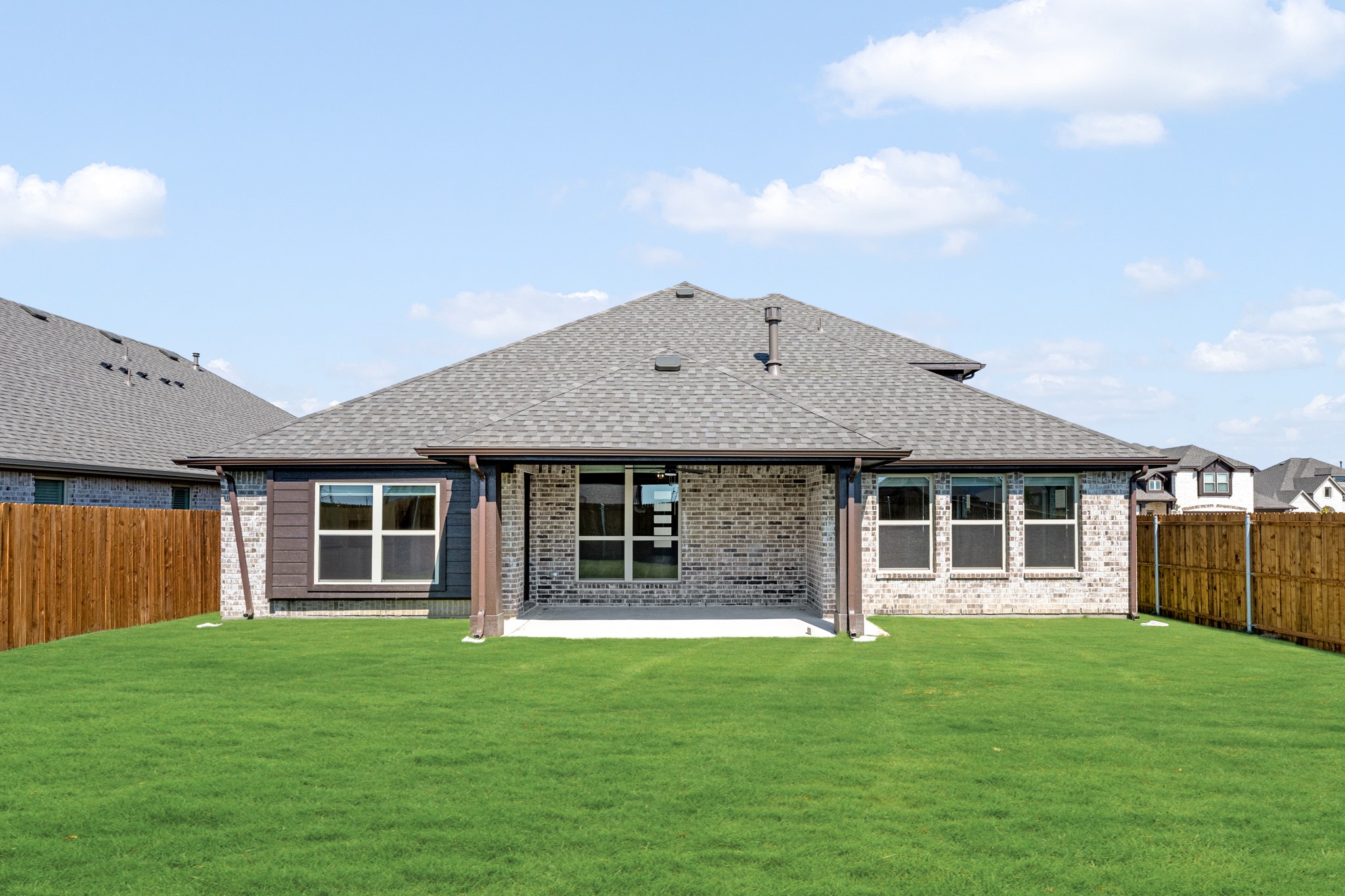 204 Sweetwater Drive Commerce TX 75428