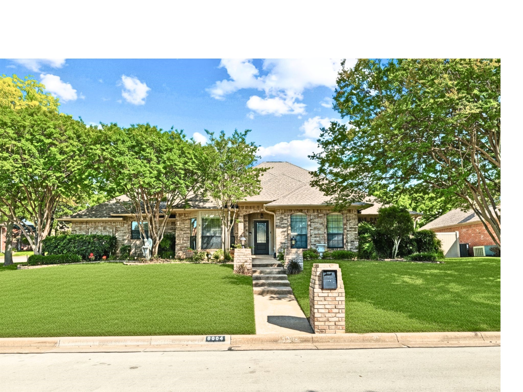 6004 Lakehurst Drive Arlington TX 76016