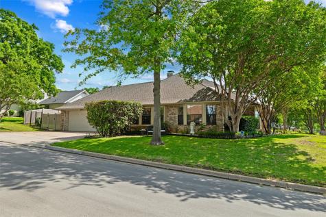 6004 Lakehurst Drive Arlington TX 76016