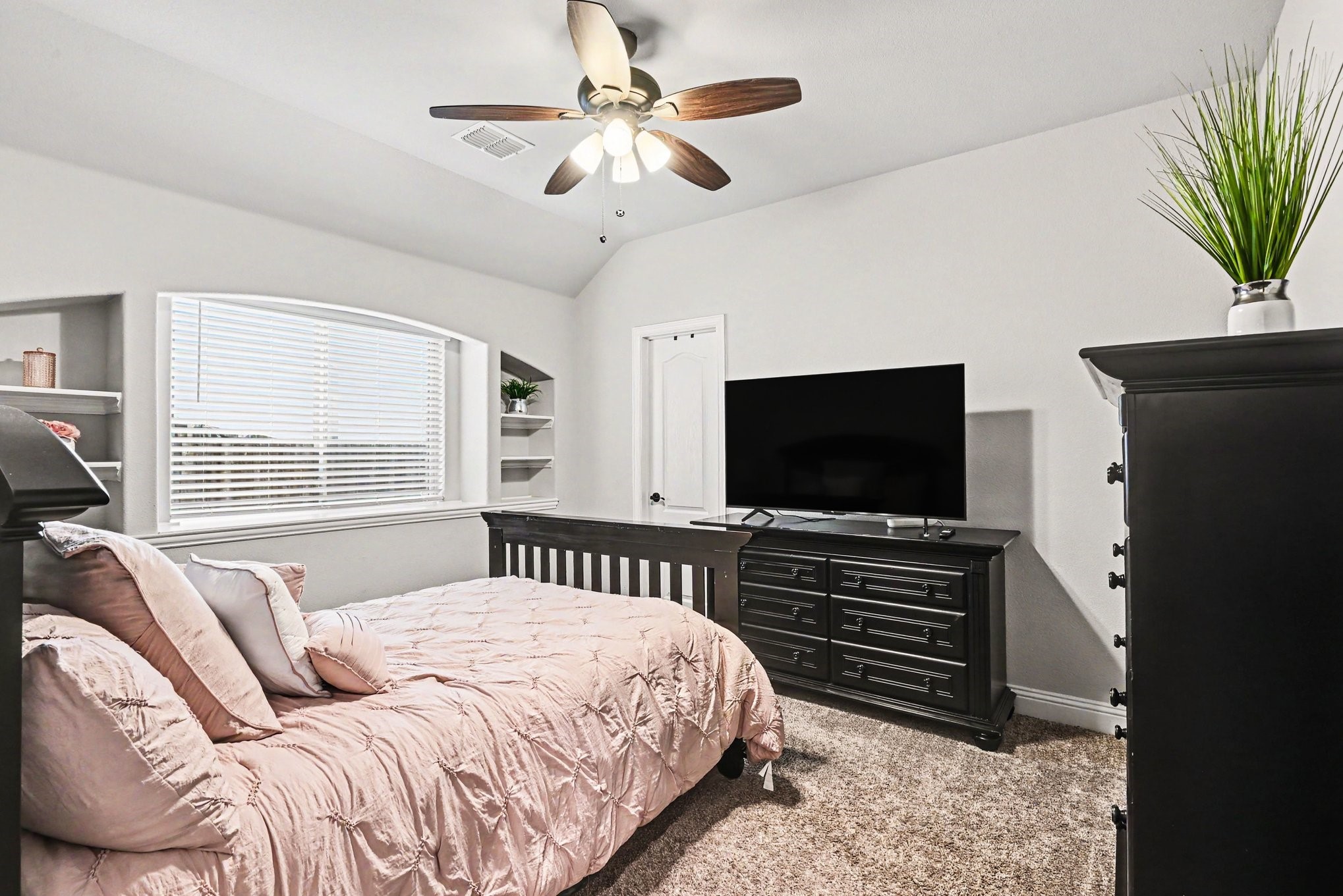 1107 Misty Ridge Drive Justin TX 76247