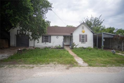 106 S Watson Street Alvarado TX 76009