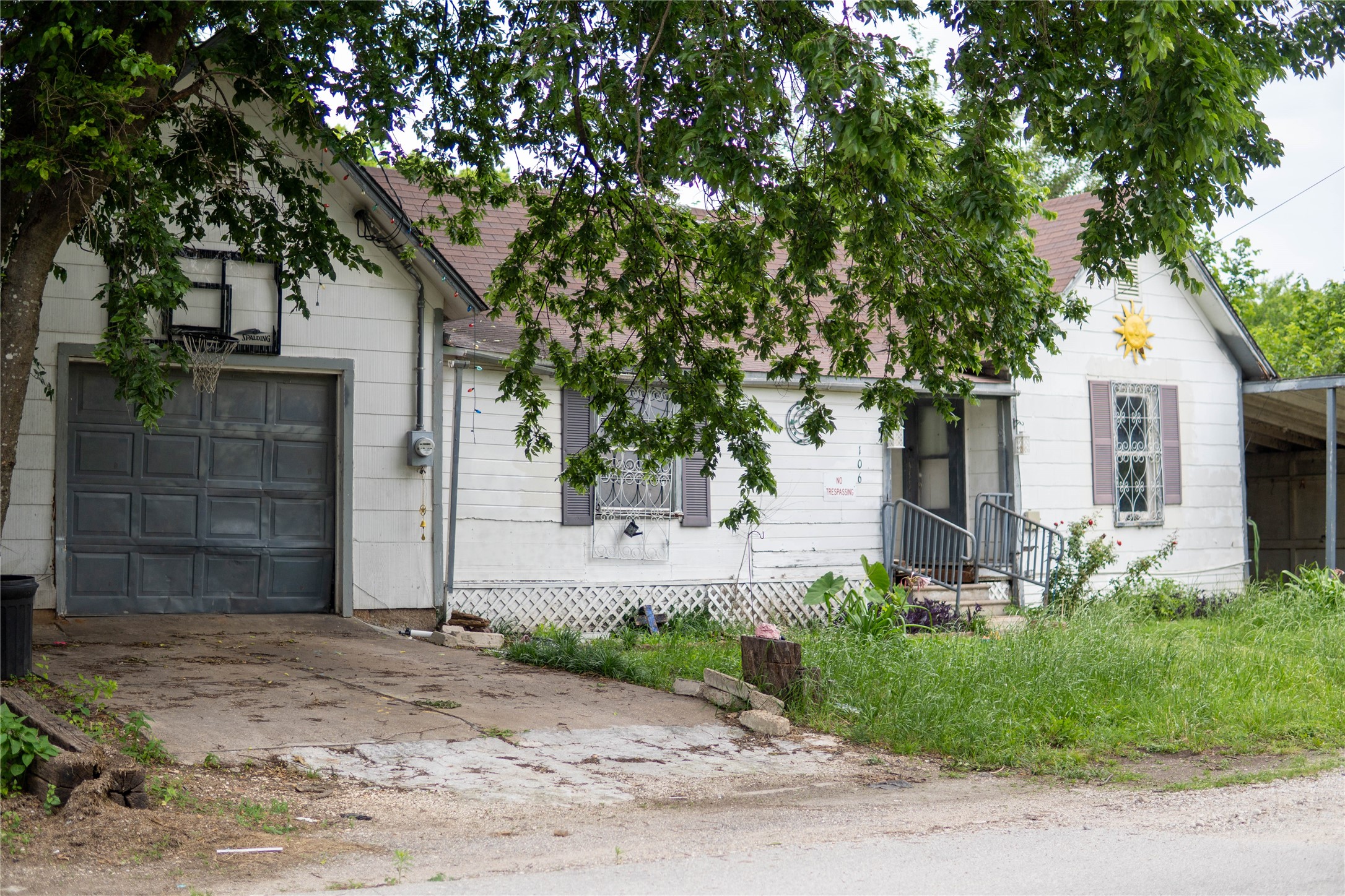 106 S Watson Street Alvarado TX 76009
