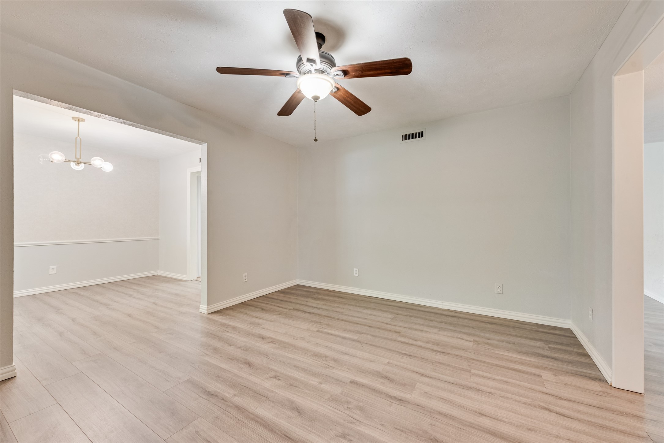 936 Mossvine Drive Plano TX 75023