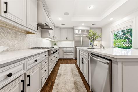 5023 W Purdue Street Dallas TX 75209