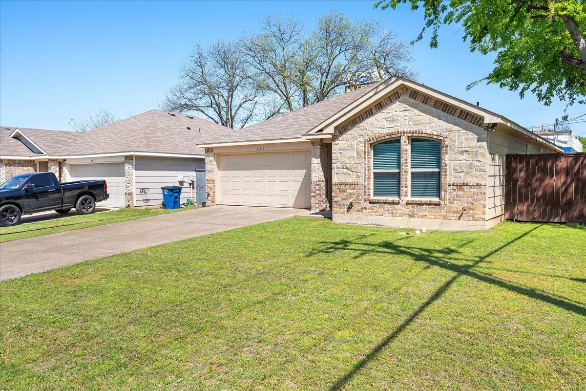 303 W Ohio Avenue Dallas TX 75224