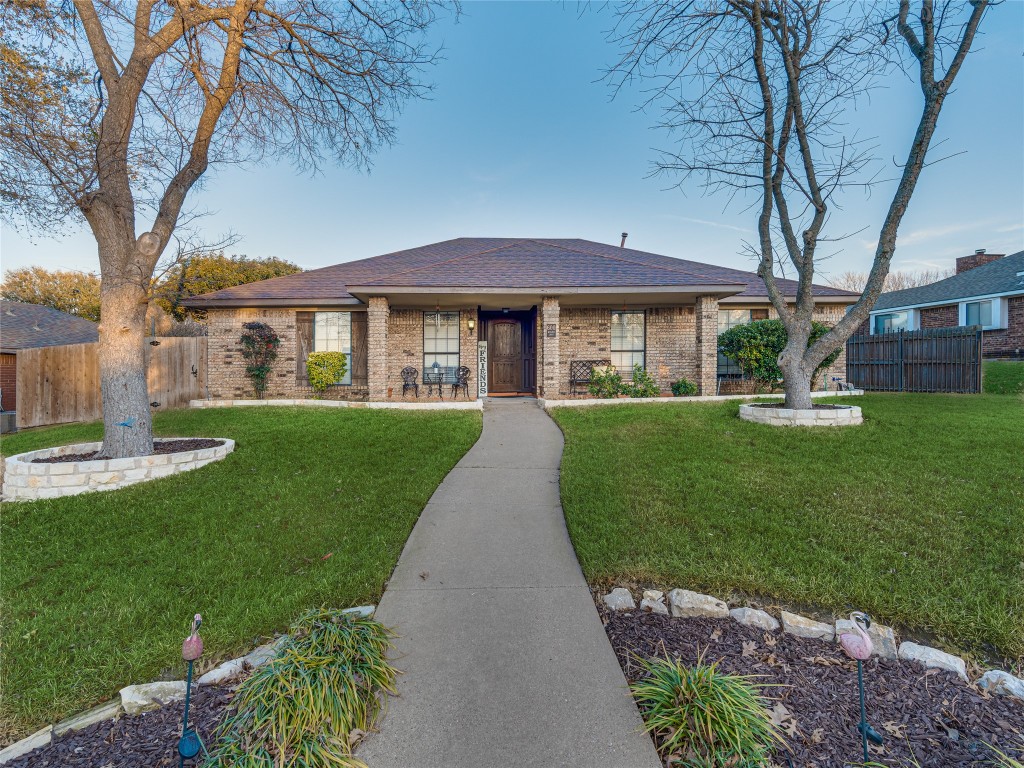 600 Kelsie Lane Desoto TX 75115