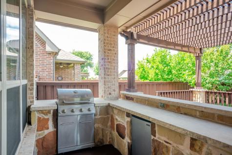 8260 Paisley The Colony TX 75056
