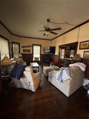 400 Cain Street Quanah TX 79252