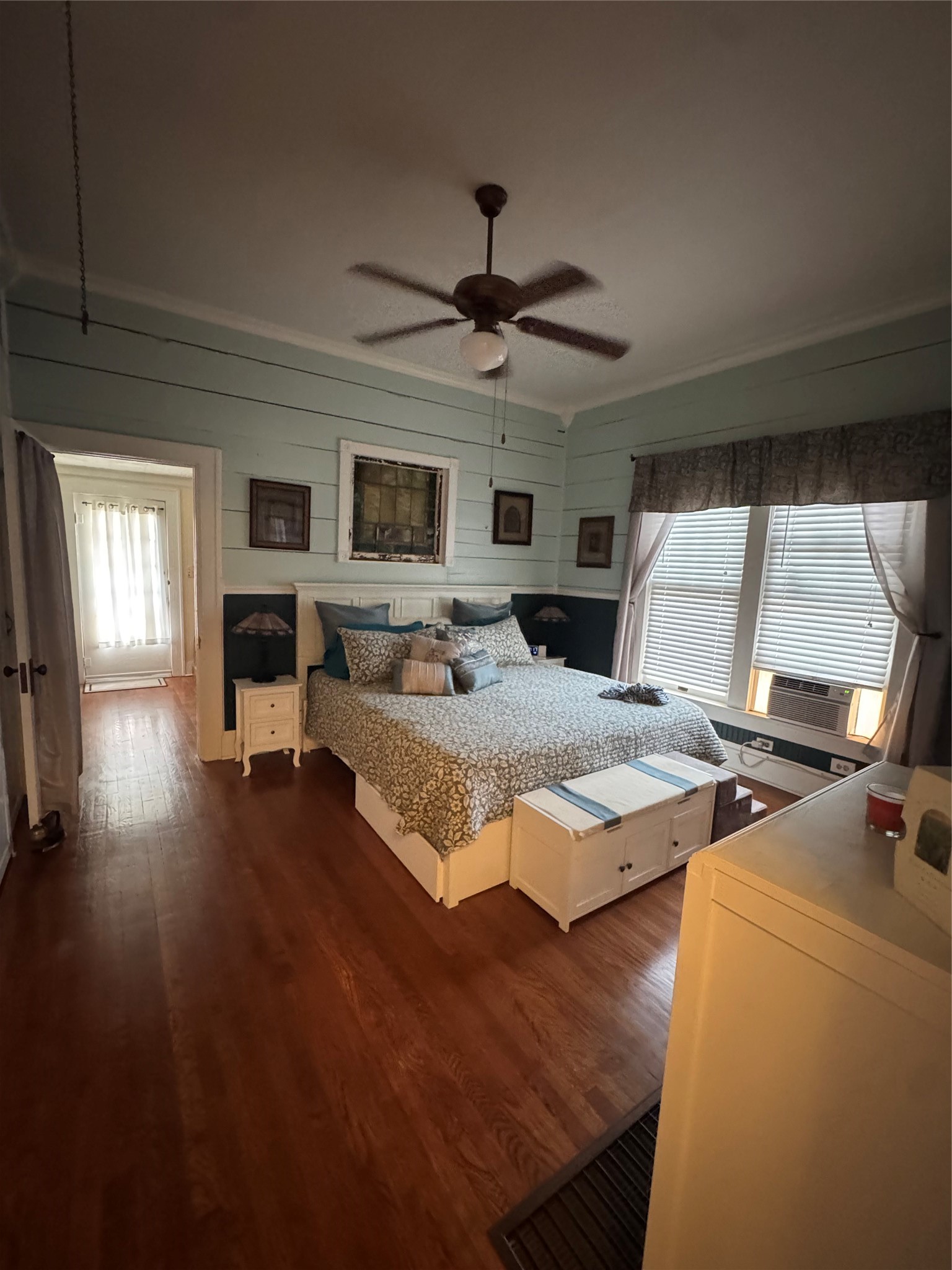 400 Cain Street Quanah TX 79252