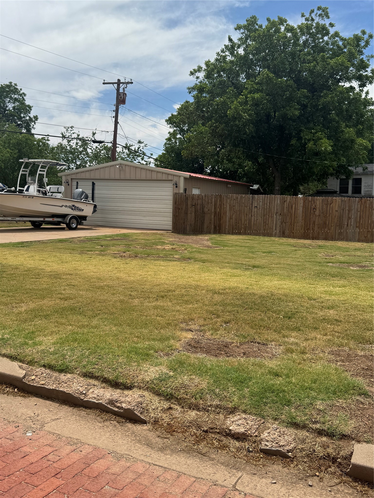 400 Cain Street Quanah TX 79252