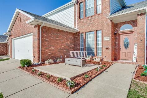 5921 Ash Flat Drive Fort Worth TX 76131
