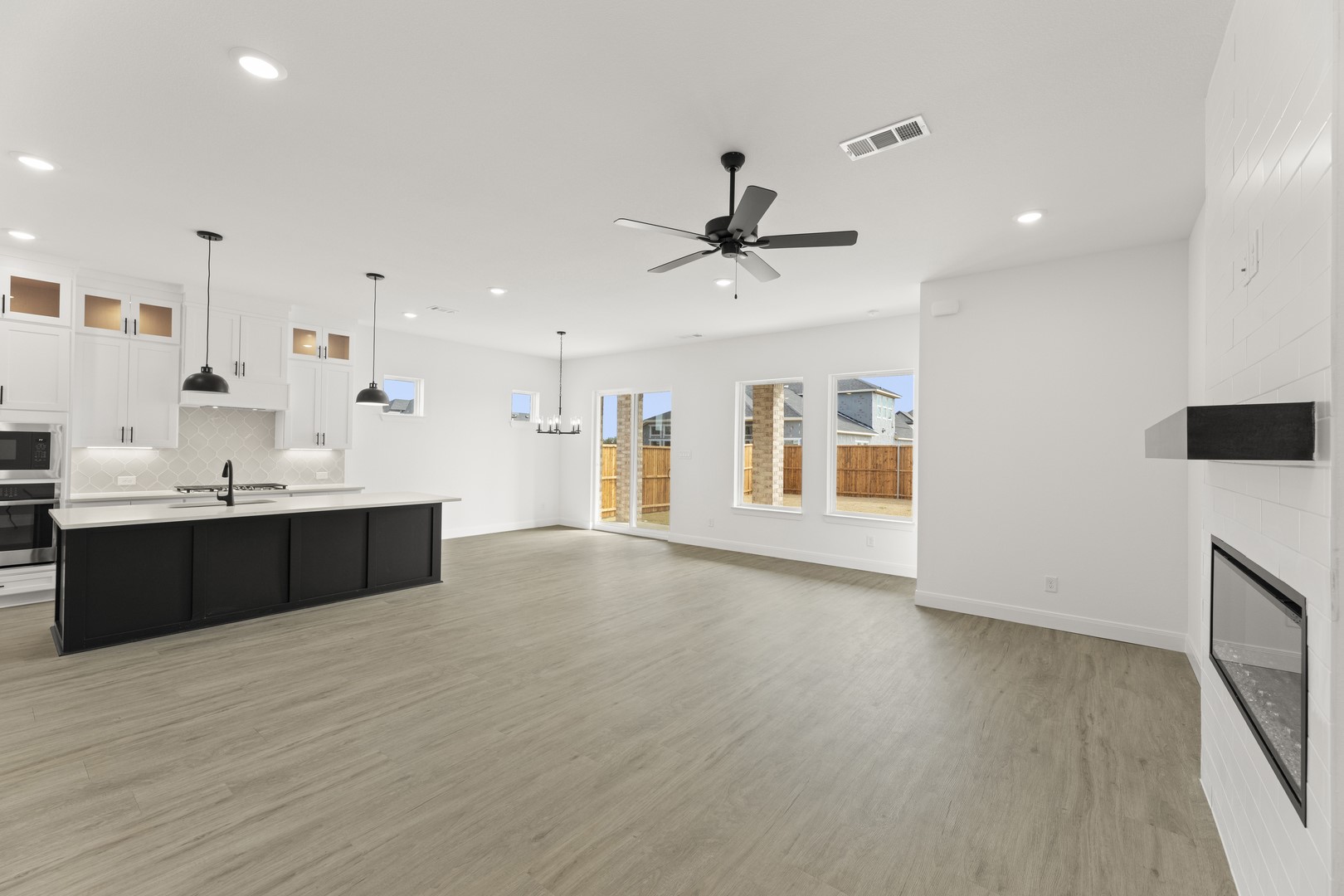 5412 Sundarean Lane Aubrey TX 75009