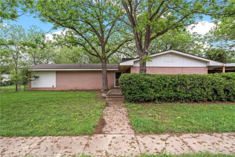 903 Avenue F Moody TX 76557