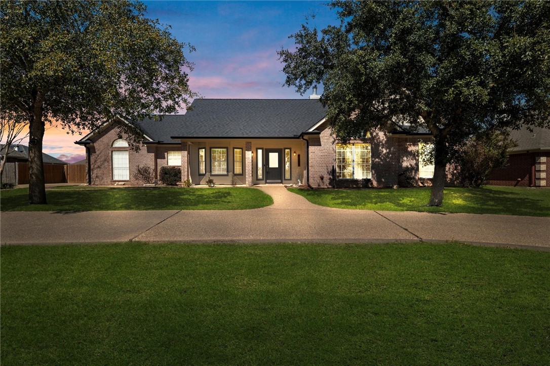 1709 W Tate Street Robinson TX 76706