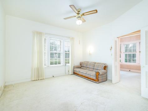 615 W Liveoak Street Coleman TX 76834
