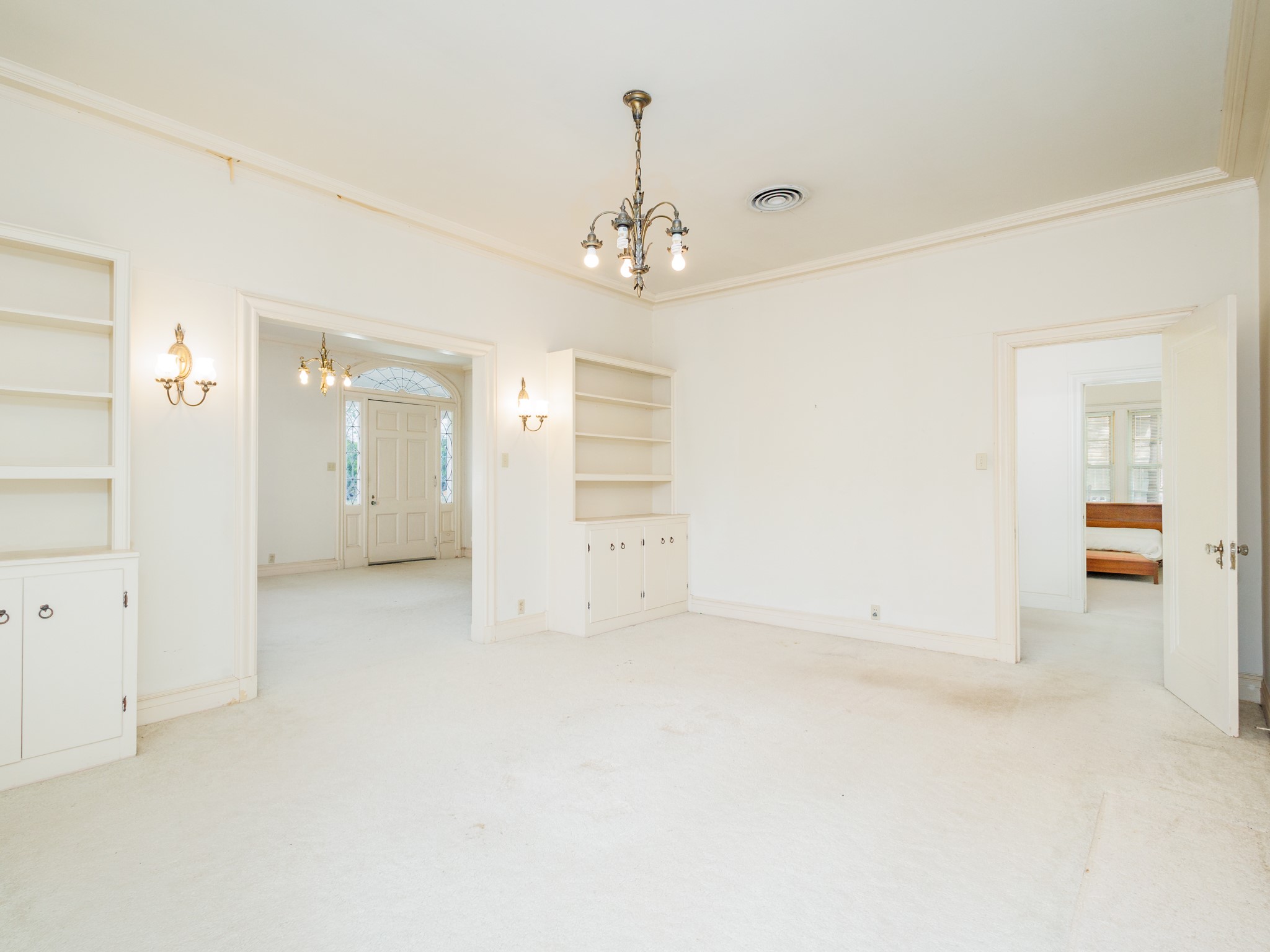 615 W Liveoak Street Coleman TX 76834