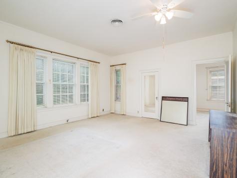 615 W Liveoak Street Coleman TX 76834