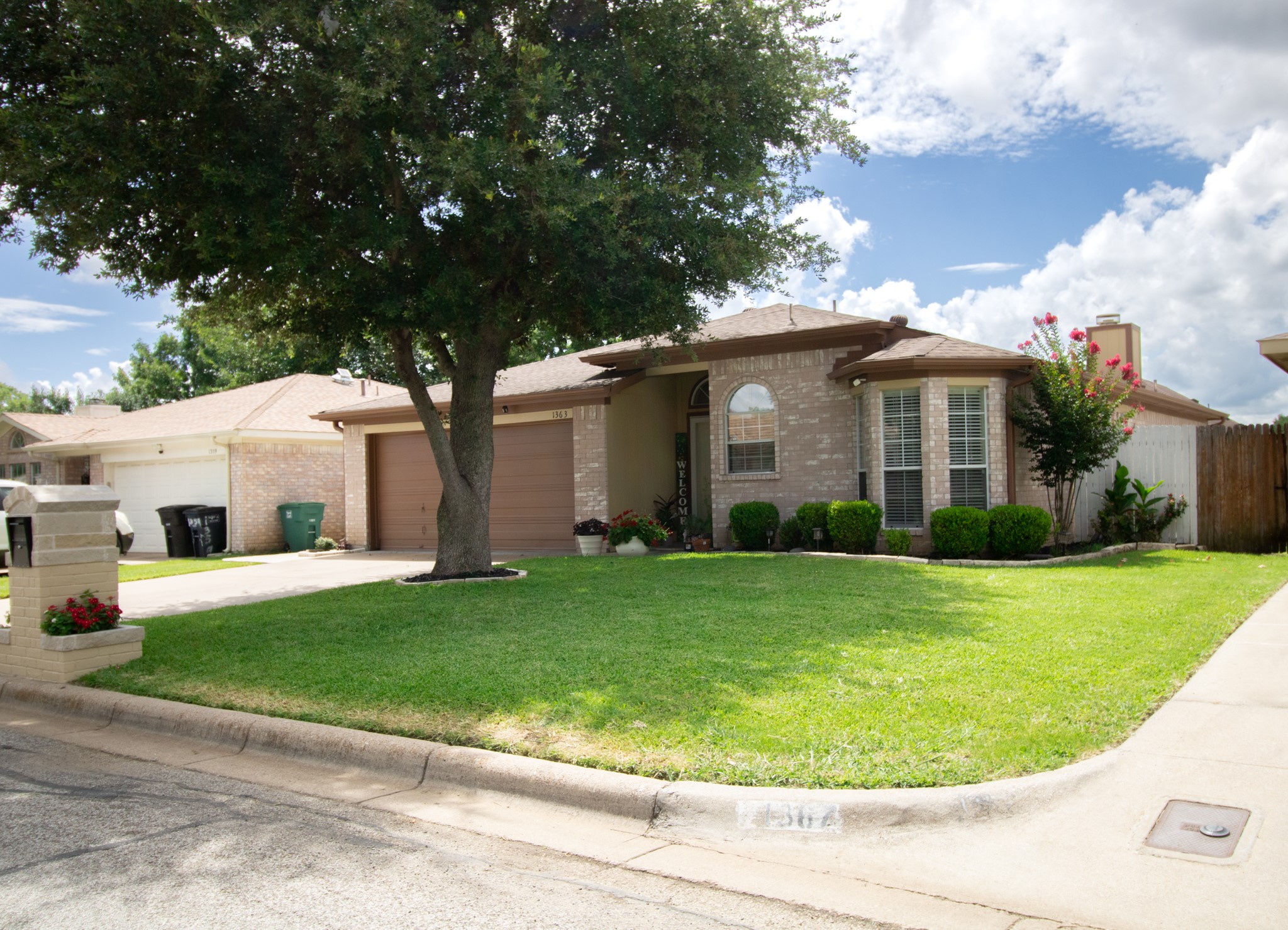 1363 Yorkshire Street Fort Worth TX 76134