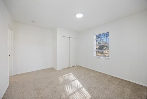 3827 Vineyard Drive Dallas TX 75212