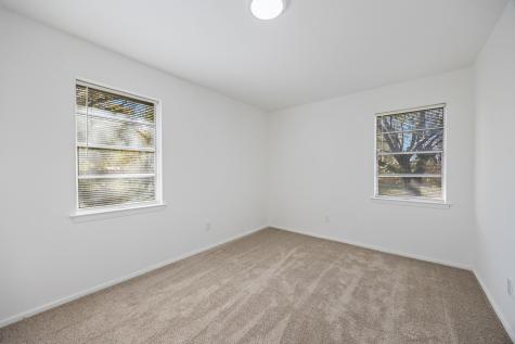 3827 Vineyard Drive Dallas TX 75212