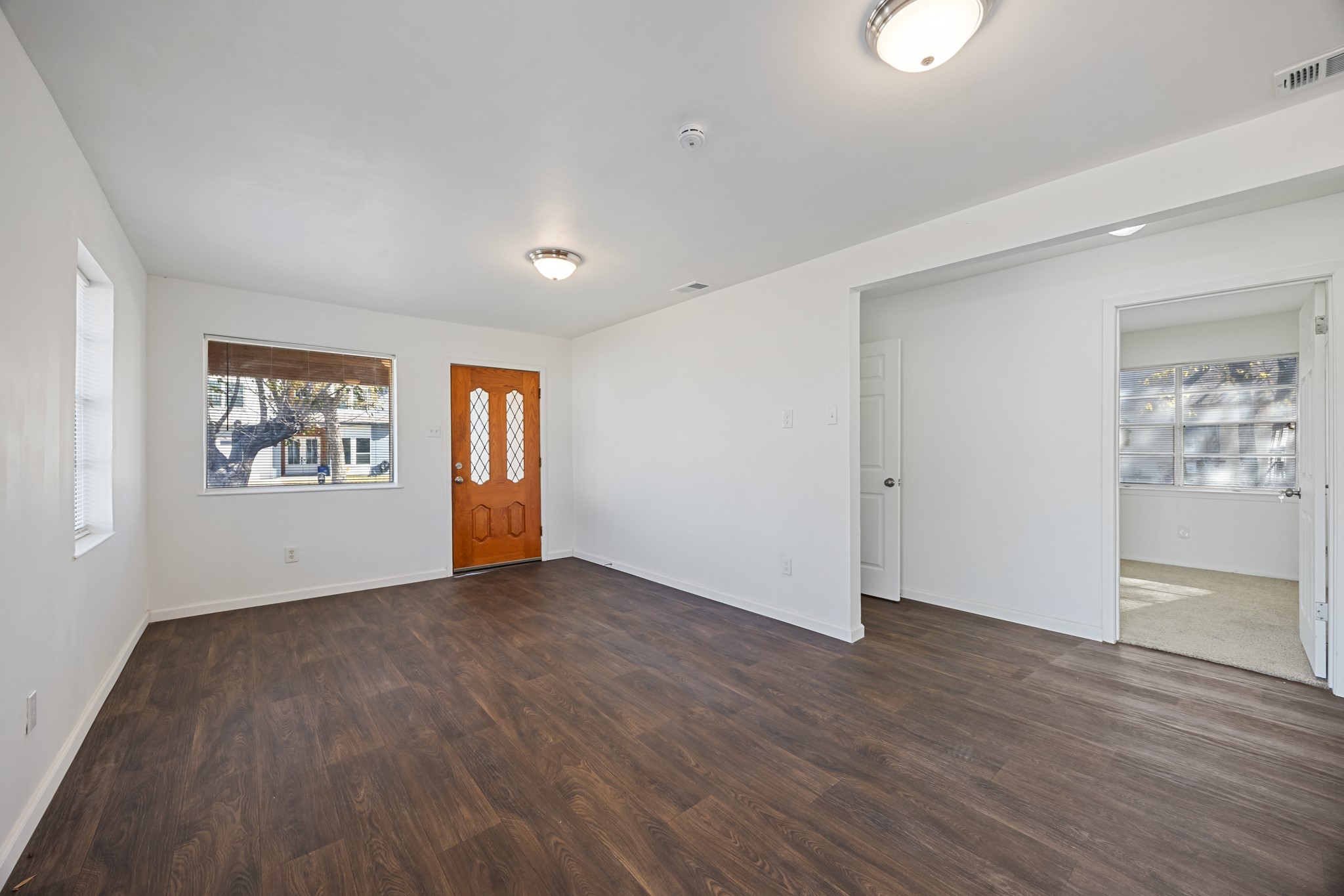 3827 Vineyard Drive Dallas TX 75212