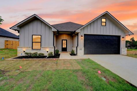 213 Central Park Court Athens TX 75751