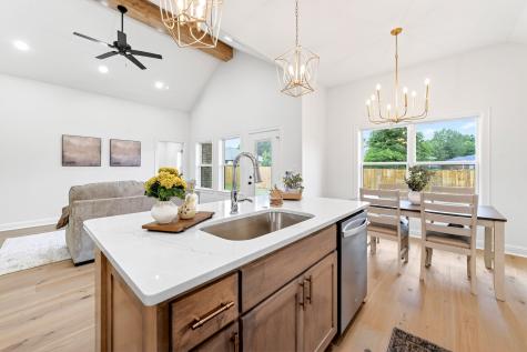 213 Central Park Court Athens TX 75751