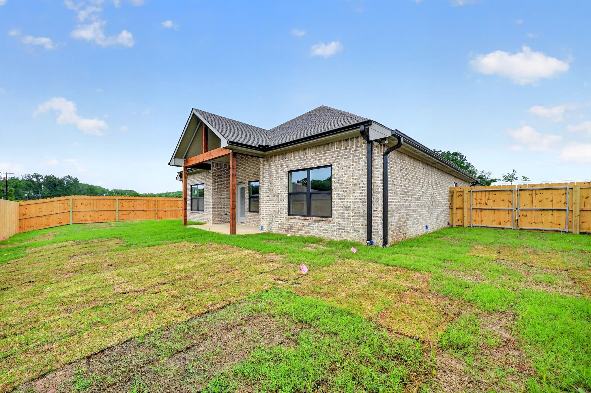 213 Central Park Court Athens TX 75751
