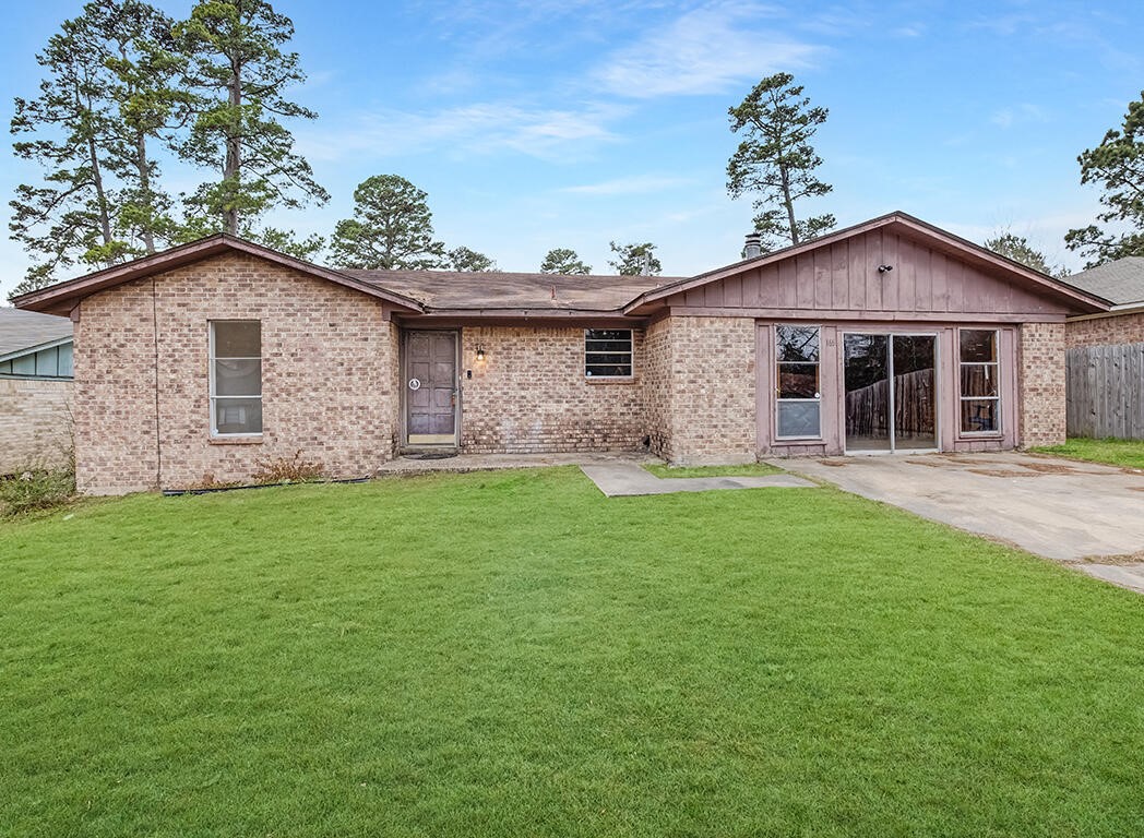 165 Greenforest Trail Nash TX 75569