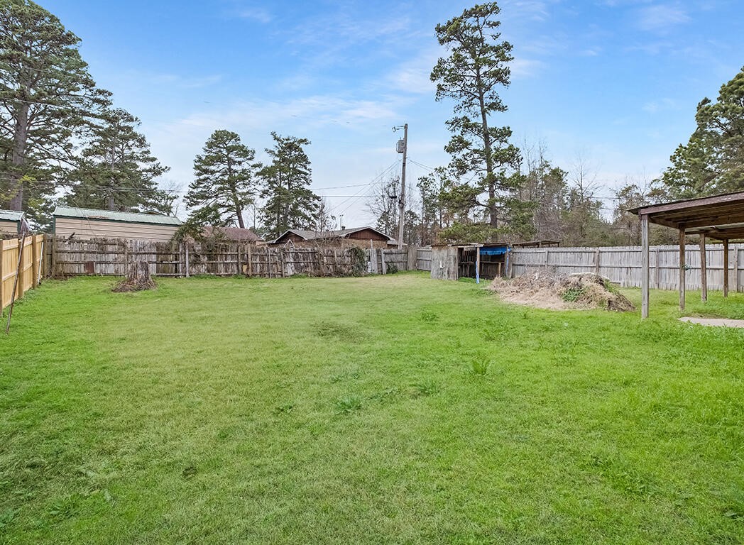 165 Greenforest Trail Nash TX 75569