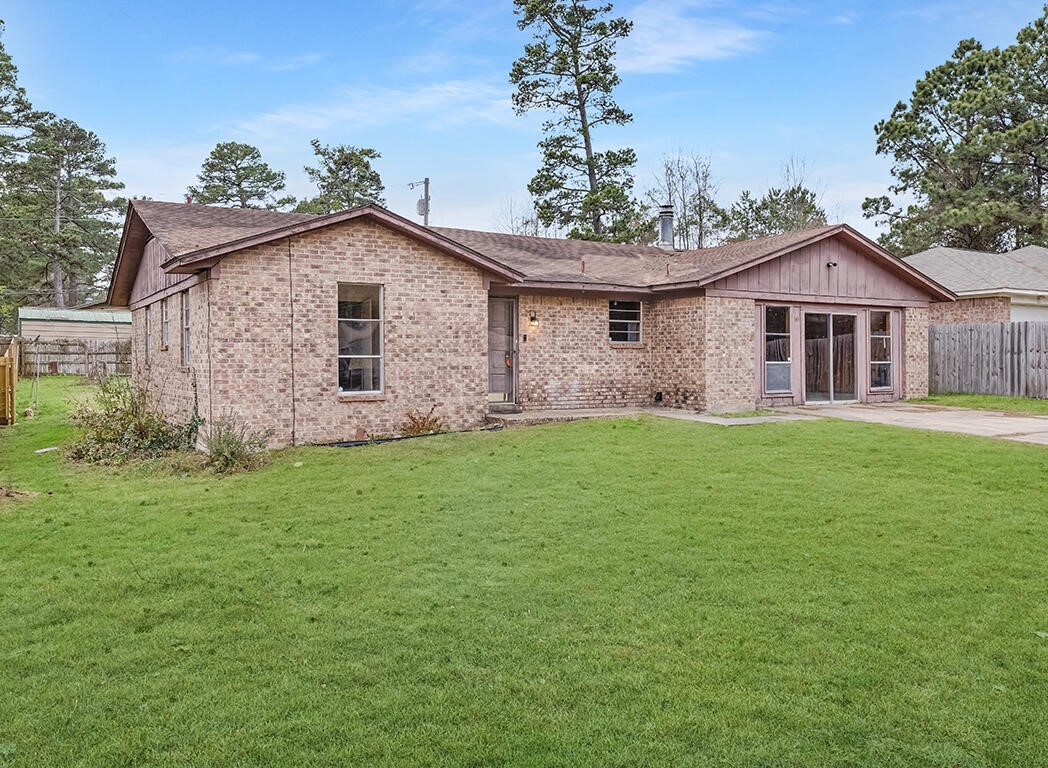 165 Greenforest Trail Nash TX 75569