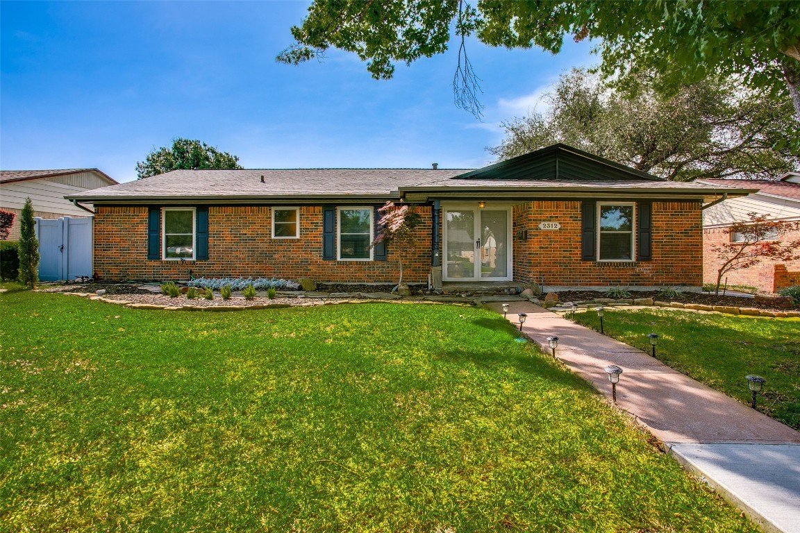 2312 Lovell Drive Mesquite TX 75150