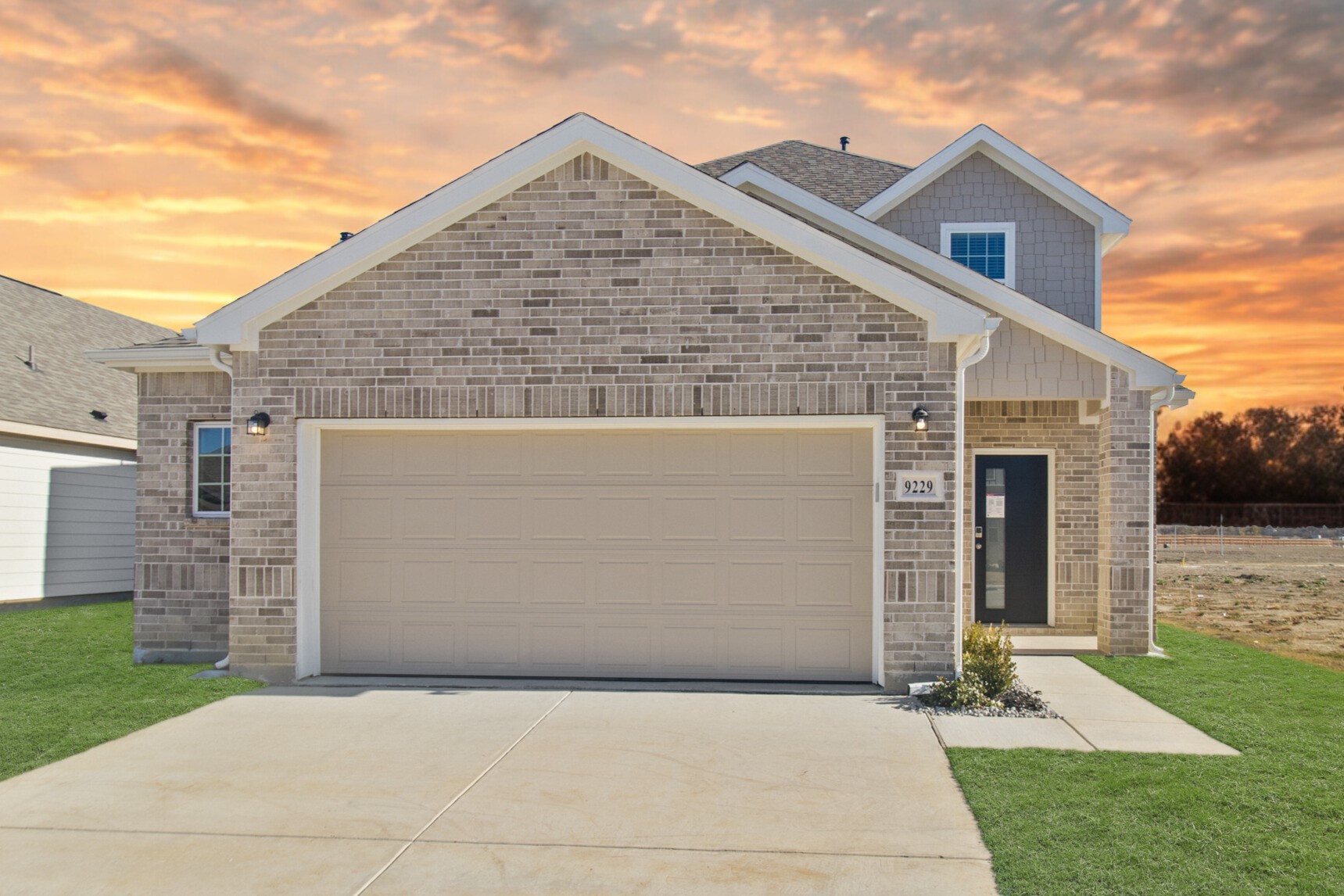 9229 Union Pacific Drive Fort Worth TX 76036