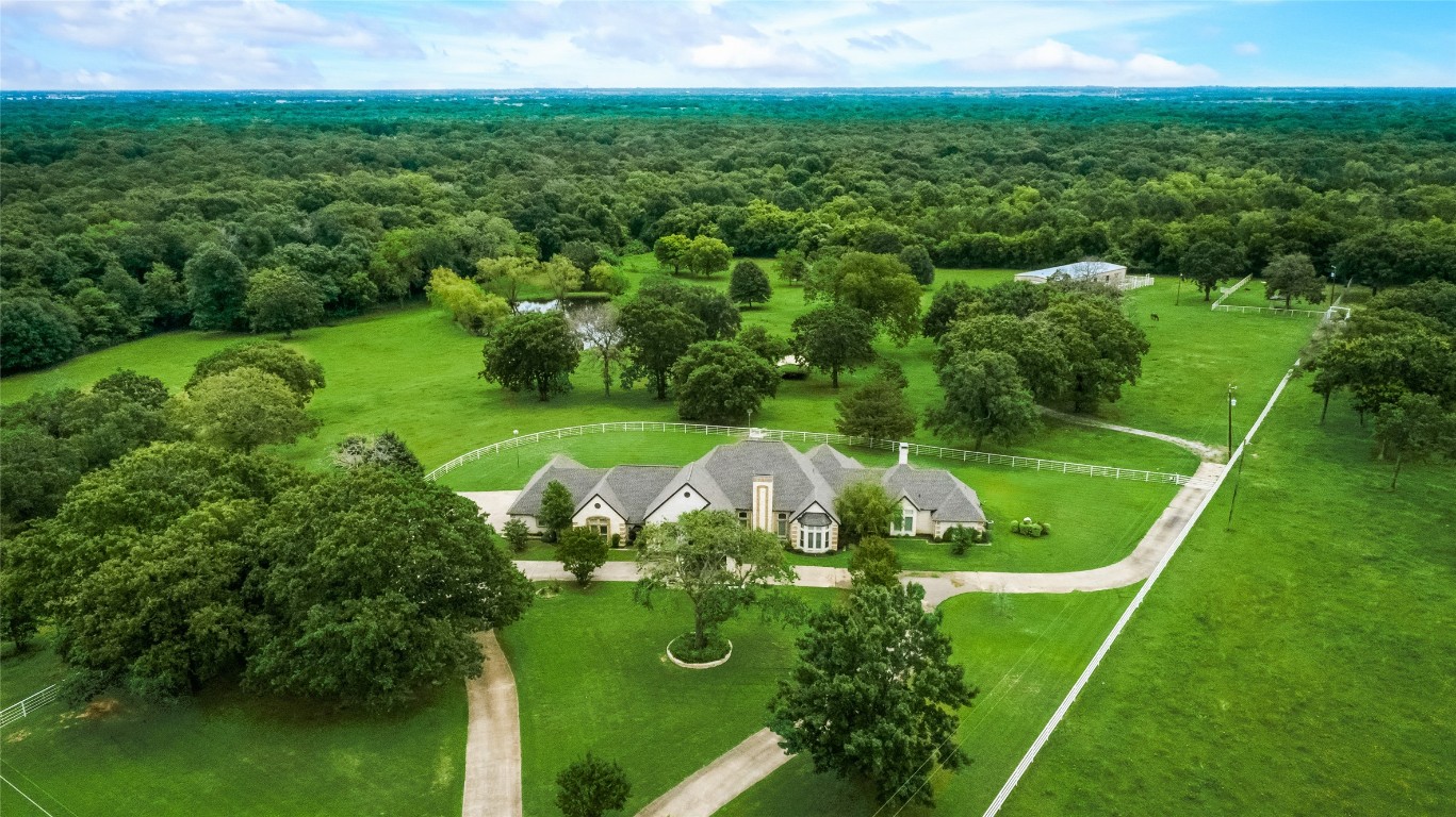 7794 Park Avenue Terrell TX 75160