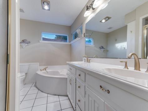 1804 S Lakeshore Drive Rockwall TX 75087