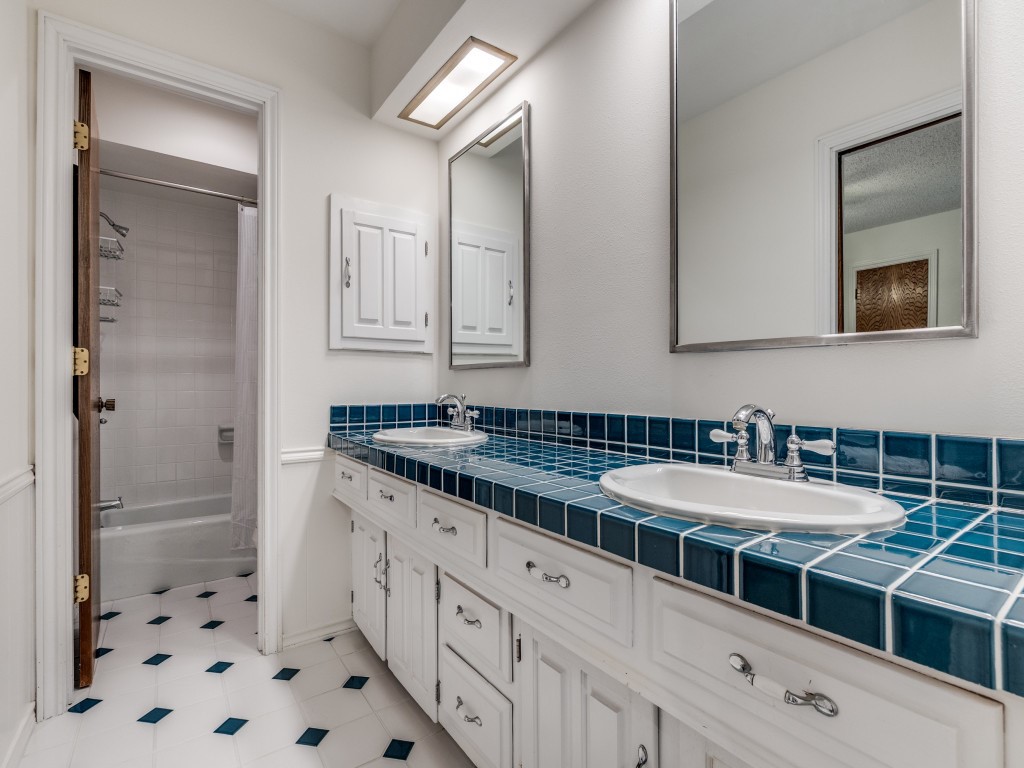 1804 S Lakeshore Drive Rockwall TX 75087