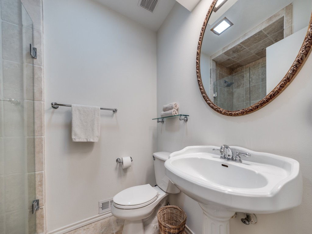 1804 S Lakeshore Drive Rockwall TX 75087