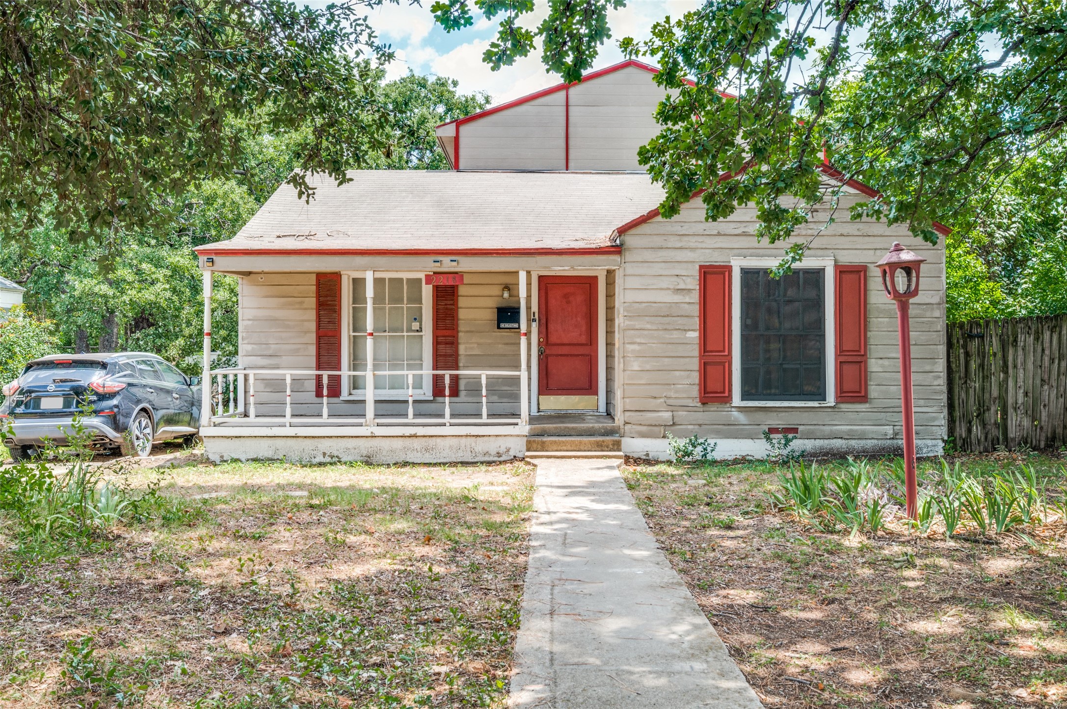 2218 Owens Street Haltom City TX 76117