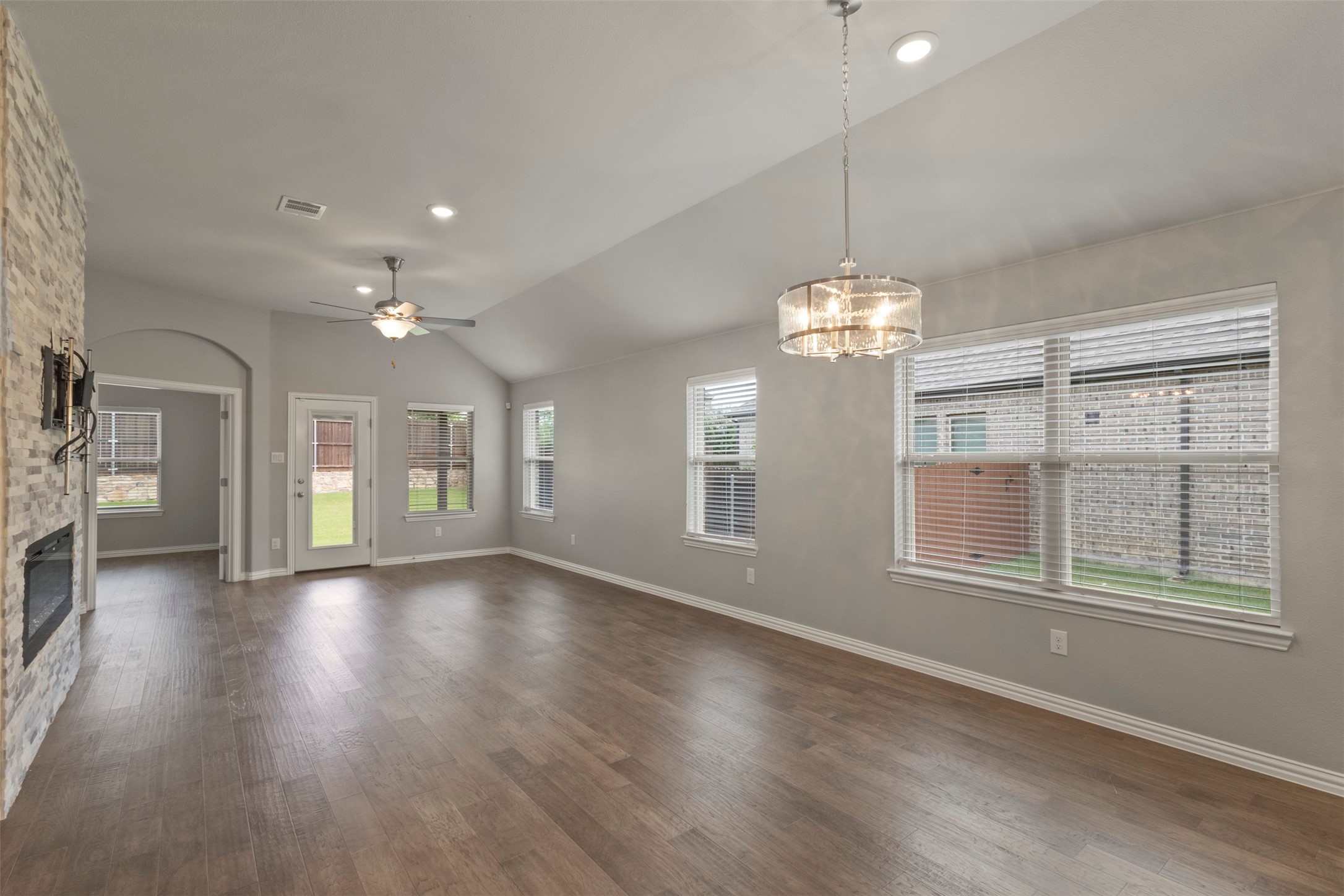 6604 Cedarhurst Court Denton TX 76226