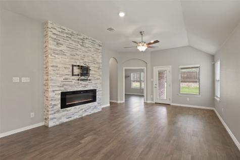 6604 Cedarhurst Court Denton TX 76226