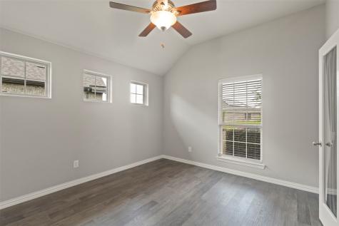 6604 Cedarhurst Court Denton TX 76226
