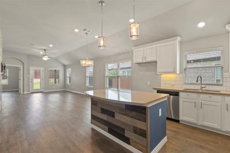 6604 Cedarhurst Court Denton TX 76226