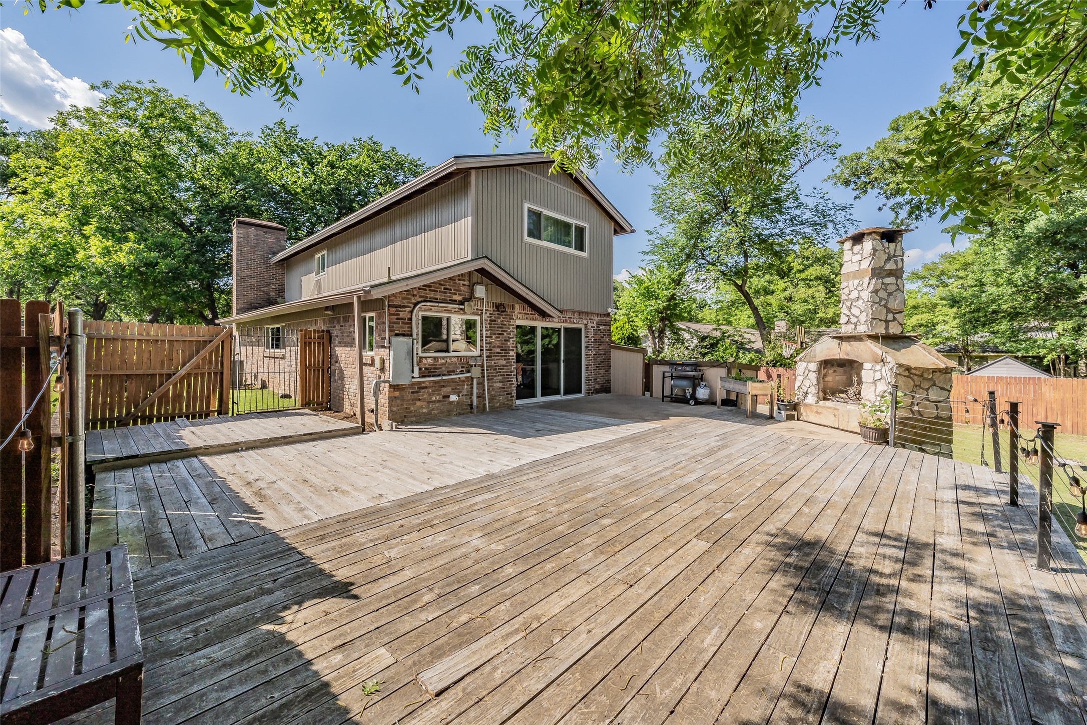 509 Westcliff Drive Euless TX 76040
