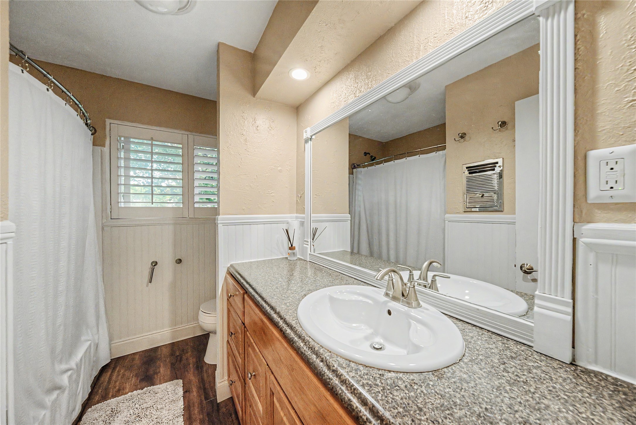 509 Westcliff Drive Euless TX 76040