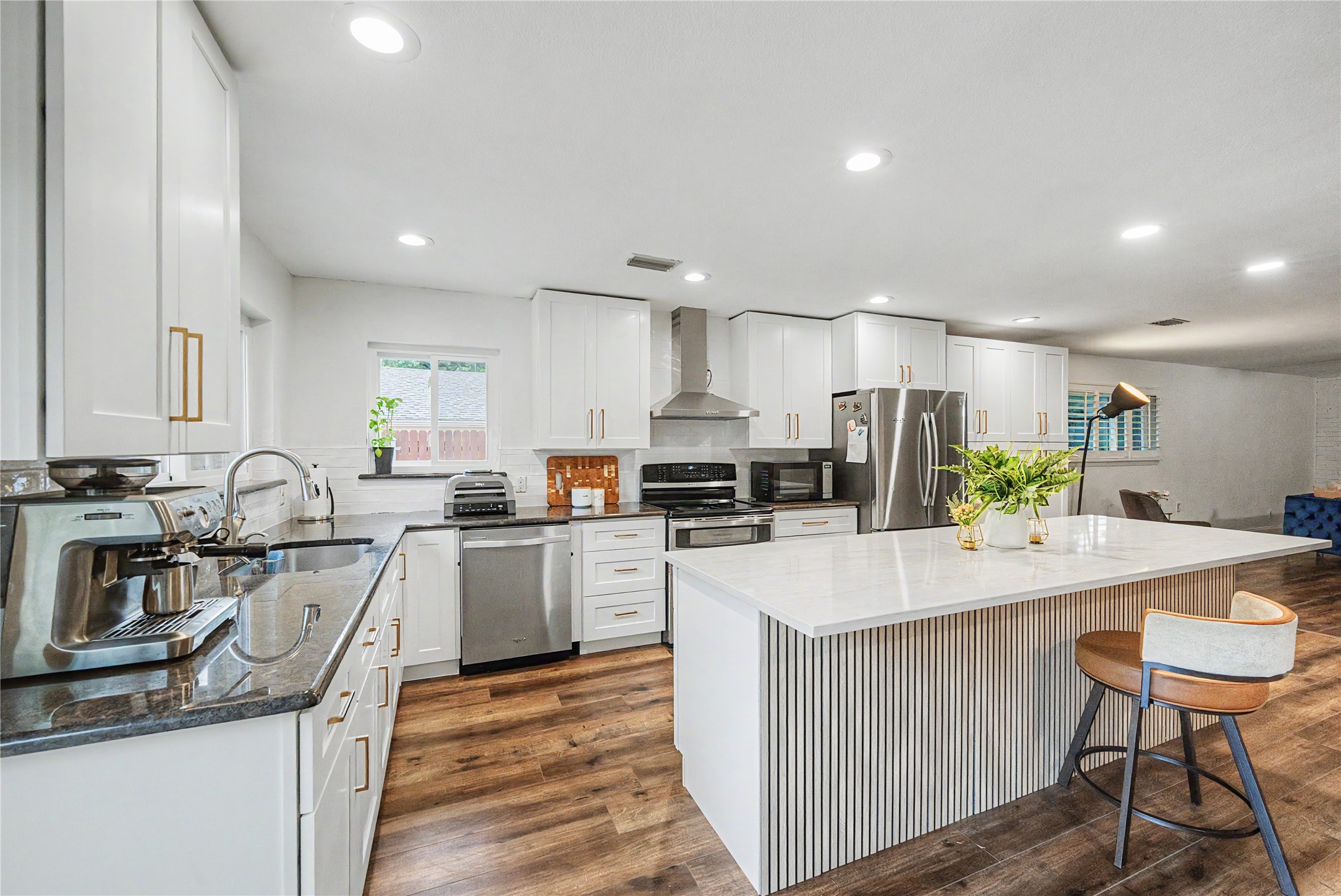 509 Westcliff Drive Euless TX 76040