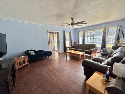 724 S Rusk Street Gainesville TX 76240