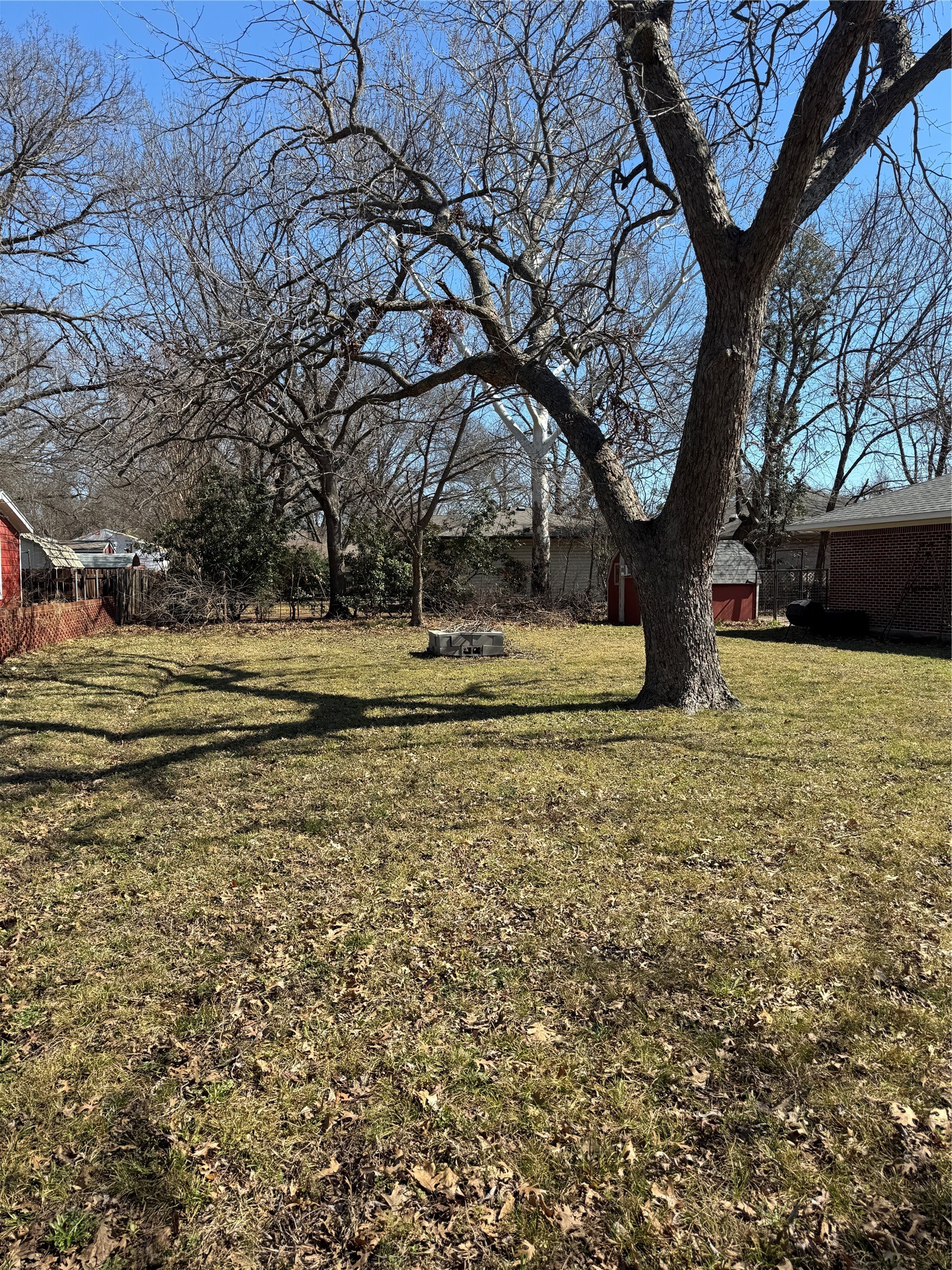 724 S Rusk Street Gainesville TX 76240