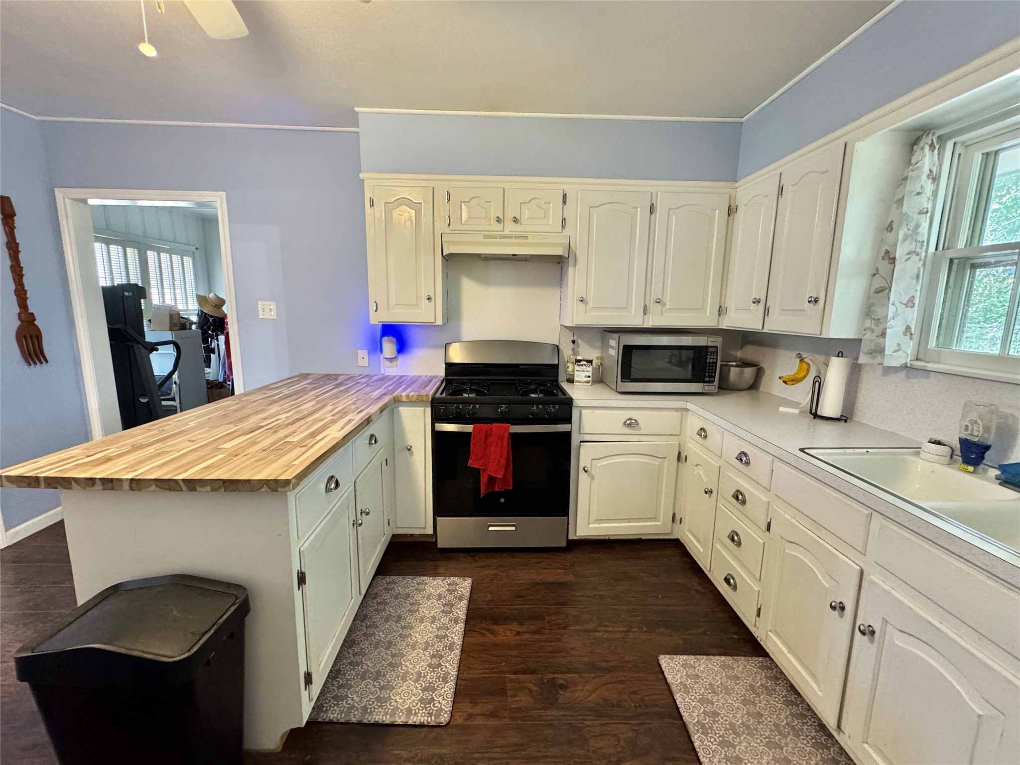 724 S Rusk Street Gainesville TX 76240