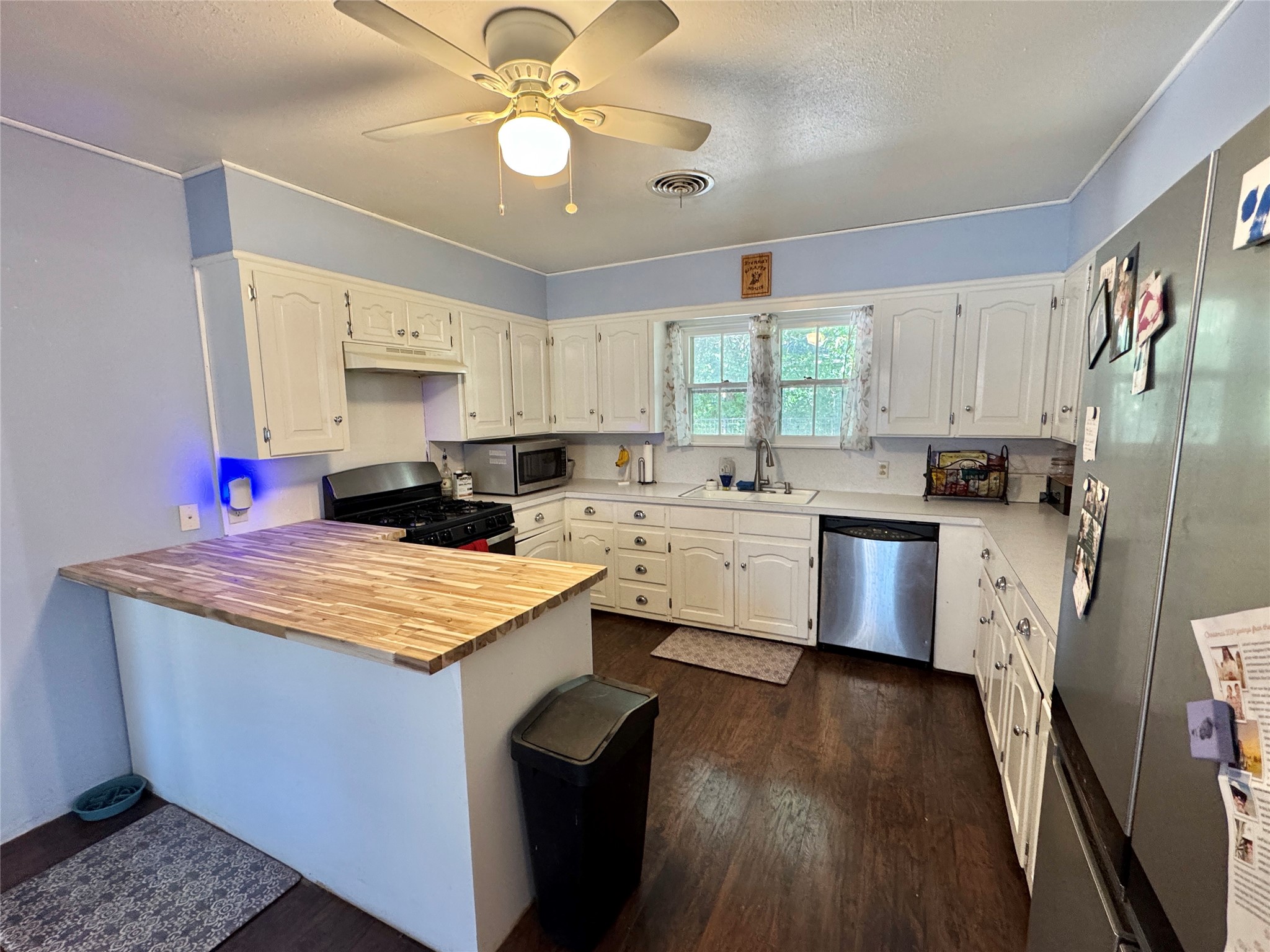 724 S Rusk Street Gainesville TX 76240